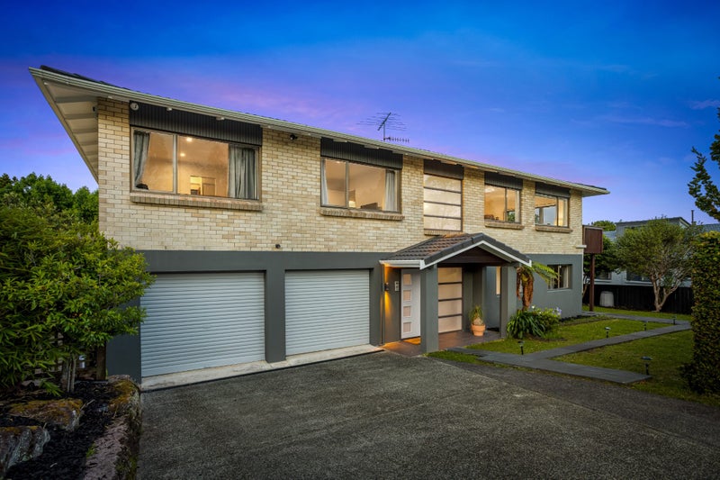 14 Portsea Place, Chatswood, North Shore City, Auckland - Carousel 1