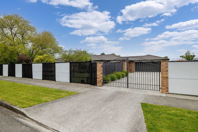 7 Pegasus Place, Kelvin Grove, Palmerston North - Carousel 33