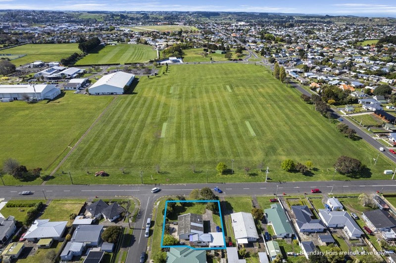1 Devon Road, Springvale, Whanganui - Carousel 1