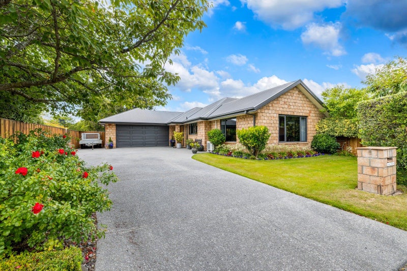 11 Willowside Place, Amberley, Amberley - Carousel 19