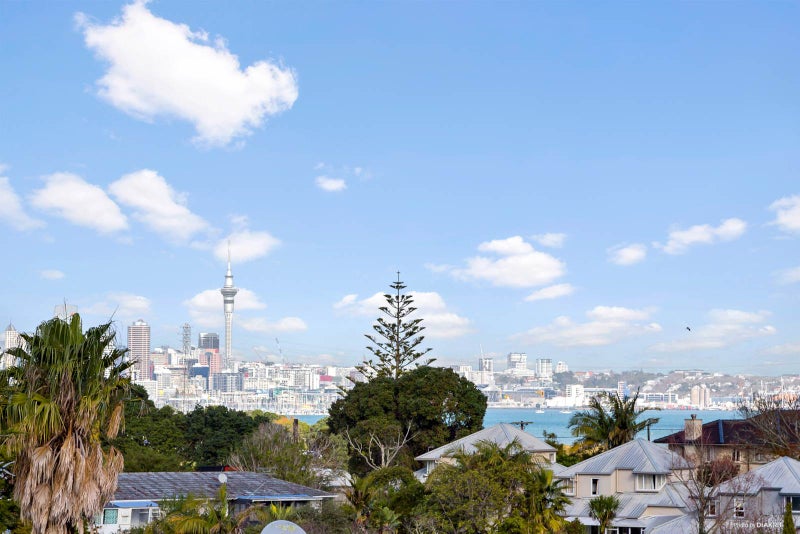 111/16 Huron Street, Takapuna, Auckland - Carousel 1