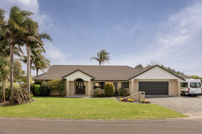 1 Botany Place, Ohauiti, Tauranga - Carousel 1