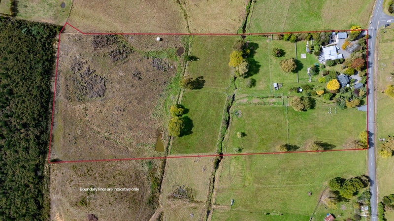 307 Gardner Valley Road, Upper Moutere - Carousel 22