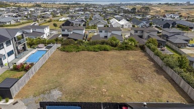 22 Motukaraka Drive, Beachlands, Auckland - Carousel 1