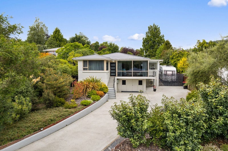 27 Flower Street, Fairfield, Dunedin - Carousel 1