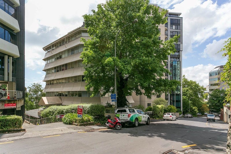 9H/2 Whitaker Place, Grafton, Auckland - Carousel 1