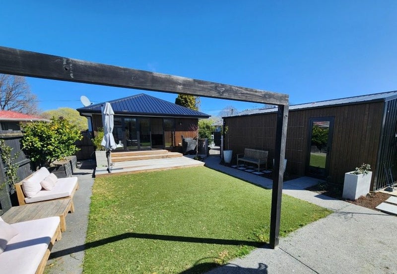 20 Isleworth Road, Bishopdale, Christchurch - Carousel 20