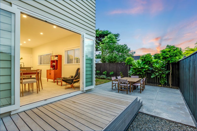 341C Waiwhetu Road, Fairfield, Lower Hutt - Carousel 1