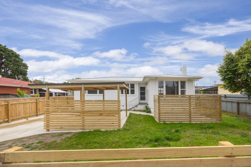 88 Lethbridge Street, Feilding - Carousel 1