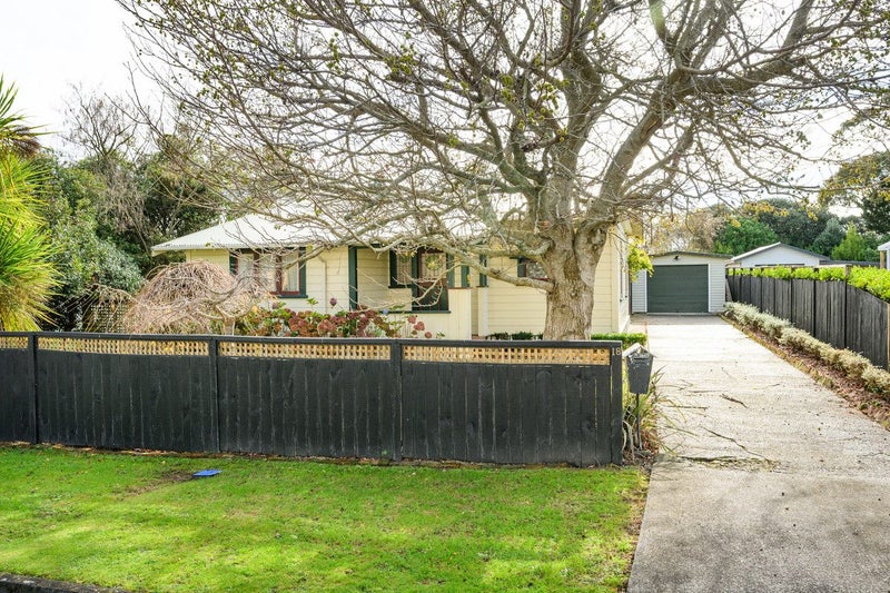 18 Harris Street, Marton, Rangitikei, Manawatu / Whanganui - Carousel 1