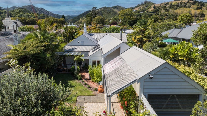 168 Collingwood Street, Nelson, Nelson - Carousel 1