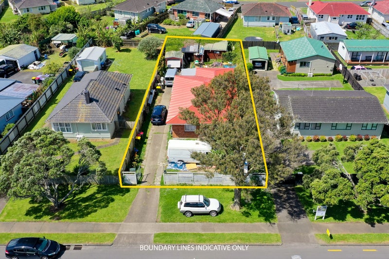74 Kirkbride Road, Mangere, Auckland - Carousel 1