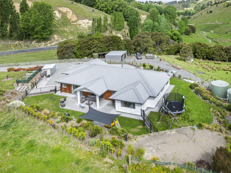 1049 Puketitiri Road, Puketapu, Napier - Carousel 1