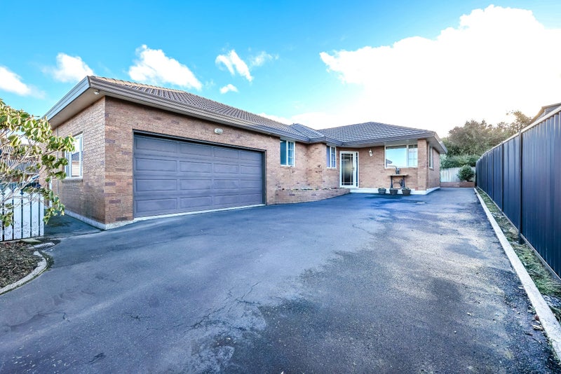 15 Blackman Avenue, Sawyers Bay, Port Chalmers - Carousel 23