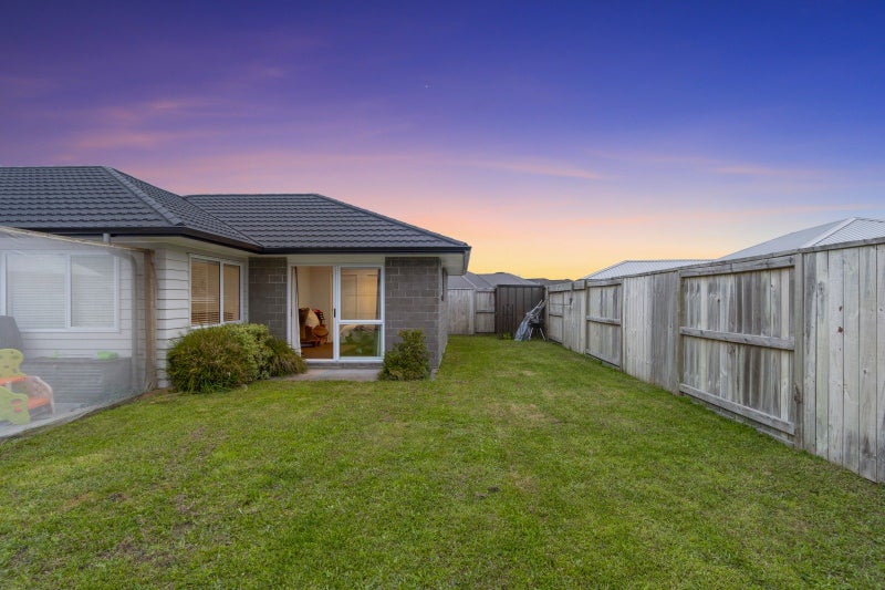 84 Penetaka Heights, Pyes Pa, Tauranga - Carousel 21