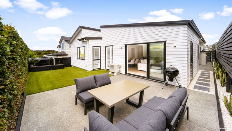 2 Waitā Lane, Hobsonville, Auckland - Carousel 1