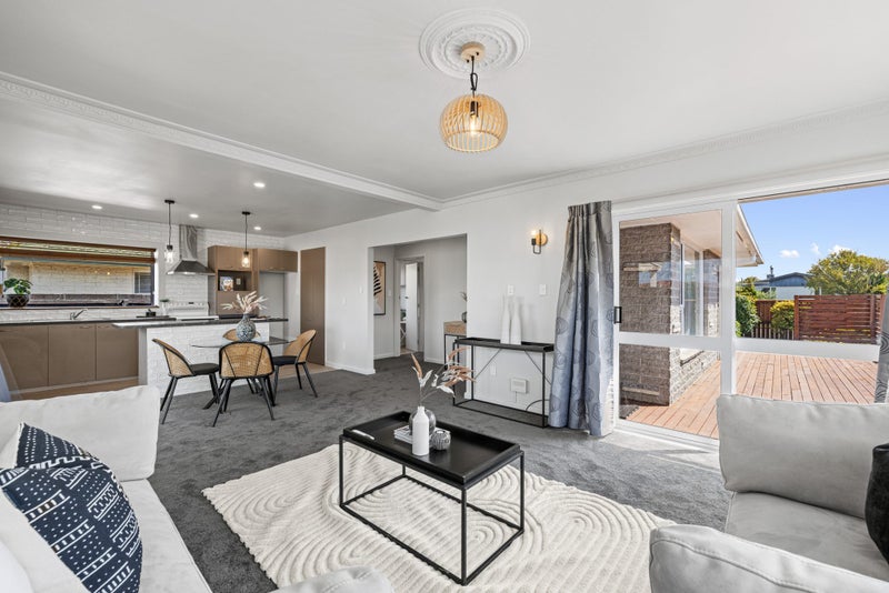 112 Effingham Street, North New Brighton, Christchurch - Carousel 2