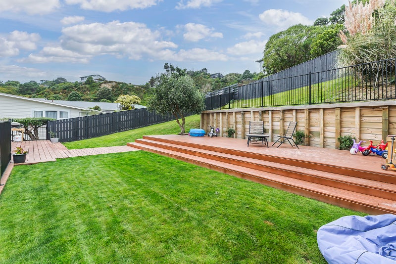 7 Witham Street, Island Bay, Wellington - Carousel 2