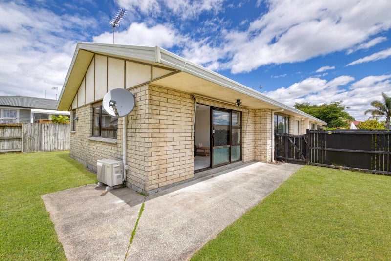 25B Emmett Street, Greerton, Tauranga - Carousel 14