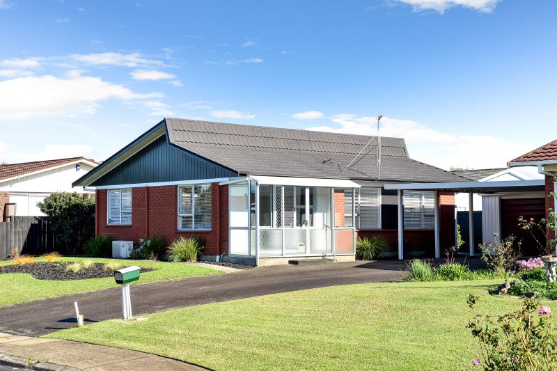 5 Krippner Place, Dinsdale, Hamilton - Carousel 1