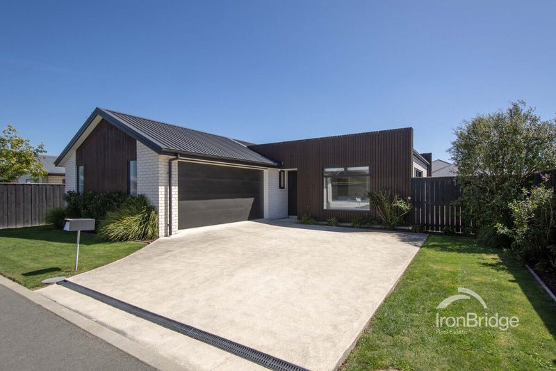 5 Chilton Drive, Rolleston, Rolleston - Carousel 1