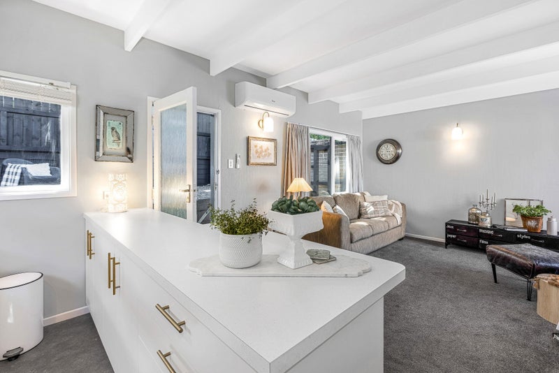 4/154 Moxham Avenue, Hataitai, Wellington - Carousel 1