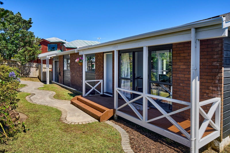 301 Maungaraki Road, Maungaraki, Lower Hutt, Wellington - Carousel 2