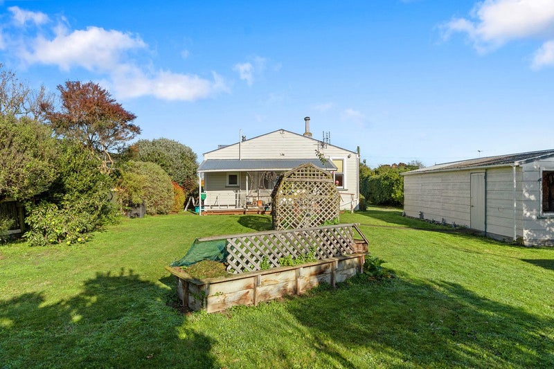 27 Dublin Street, Martinborough, Martinborough - Carousel 2