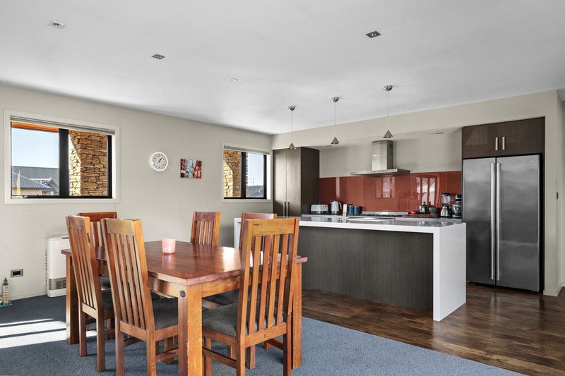 10 Elizabeth Place, Clyde, Clyde - Carousel 2