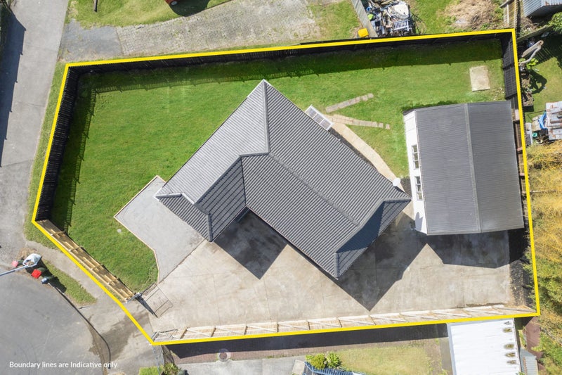 5 McGreal Place, Weymouth, Auckland - Carousel 2