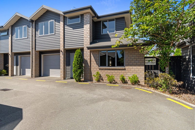 20 Stadium Lane, Whitiora, Hamilton - Carousel 1