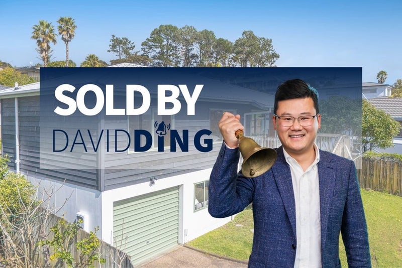 1/3 Jumento Place, Unsworth Heights, Auckland - Carousel 1