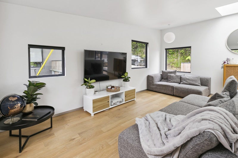 47 Mt Pleasant Road, Aro Valley, Wellington, Wellington - Carousel 2