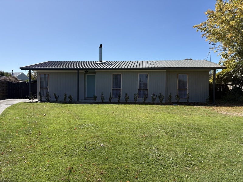 6 Lomond Place, Tamatea, Napier - Carousel 1