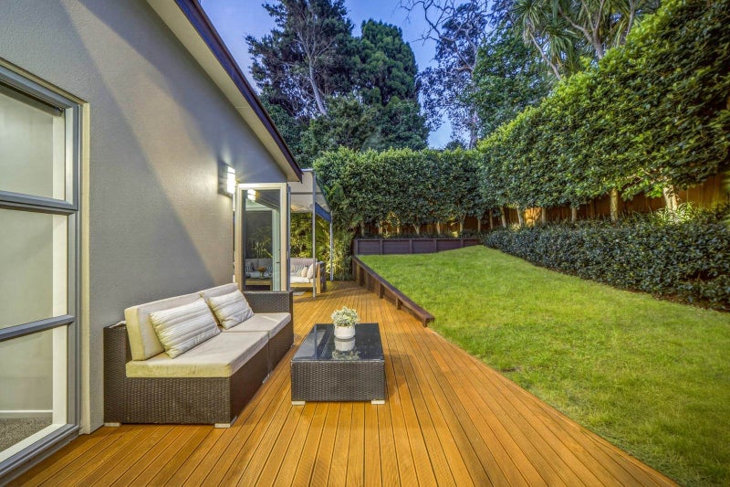 15A Korotaha Terrace, Rothesay Bay, Auckland - Carousel 2