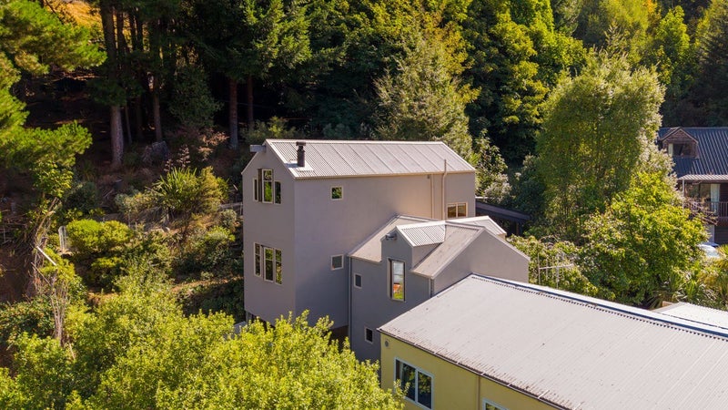 38B Bowen Street, Queenstown, Queenstown - Carousel 50