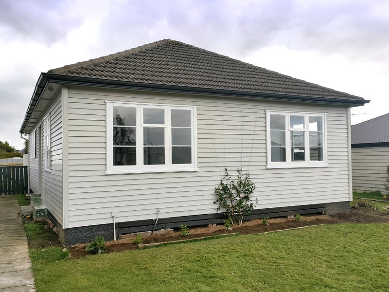 36 Stirling Street, Windsor, Invercargill - Carousel 1