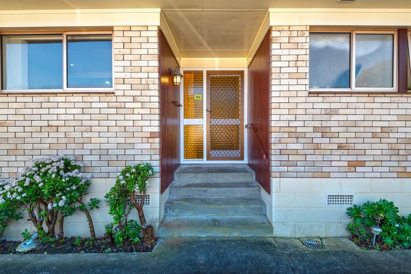 1/3 Matai Road, Greenlane, Auckland - Carousel 2