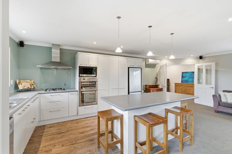 8 Matangi Street, Hei Hei, Christchurch - Carousel 2