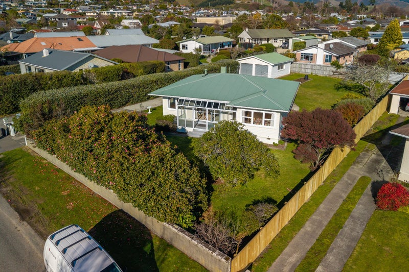 4 Arapiki Road, Stoke, Nelson - Carousel 1