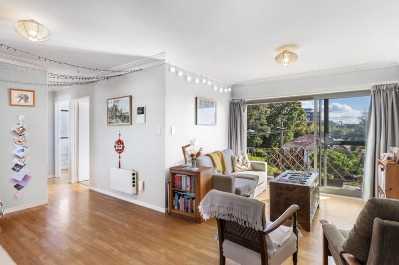 9/8 Western Springs Road, Western Springs, Auckland - Carousel 2