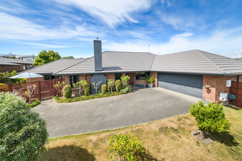 22 Masefield Terrace, Kelvin Grove, Palmerston North - Carousel 1