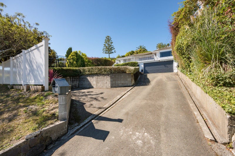 115 The Ridgeway, Stoke, Nelson - Carousel 29
