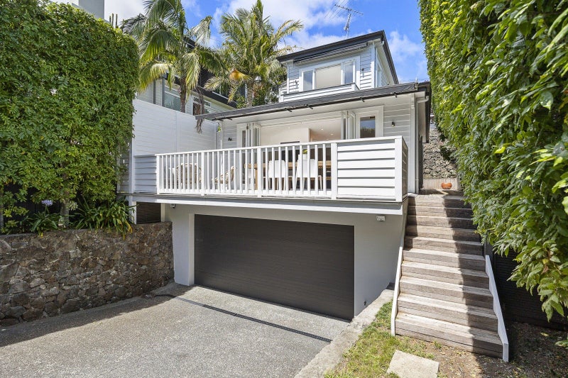 11 Vine Street, Saint Marys Bay, Auckland - Carousel 1