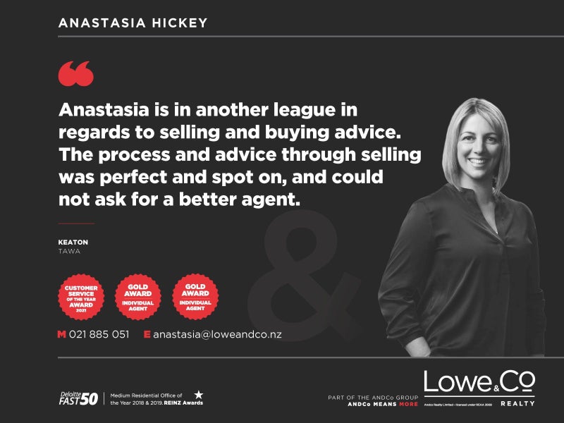 15 Taumaru Avenue, Lowry Bay, Lower Hutt - Carousel 37