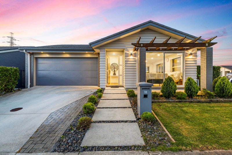 18 Wairepo Street, Takanini, Auckland - Carousel 1