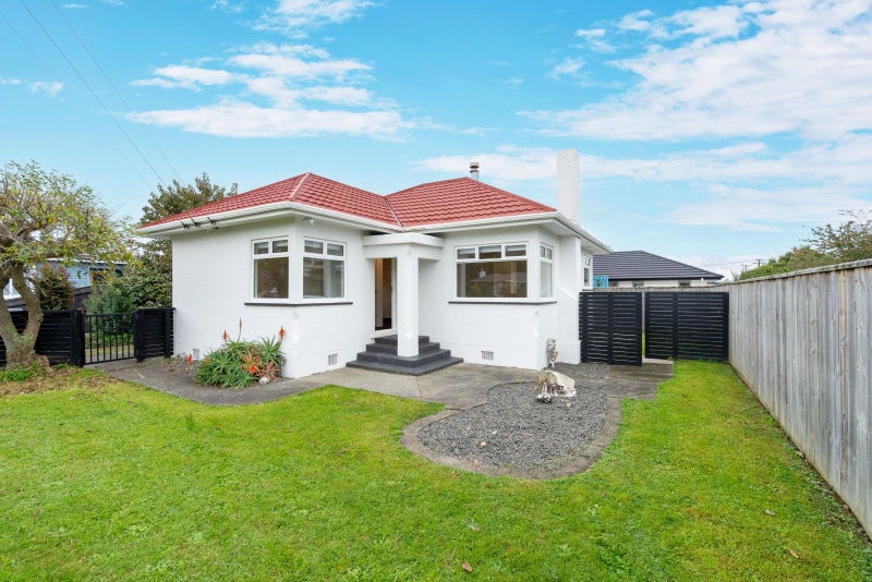 95 Bartholomew Road, Levin, Levin - Carousel 1