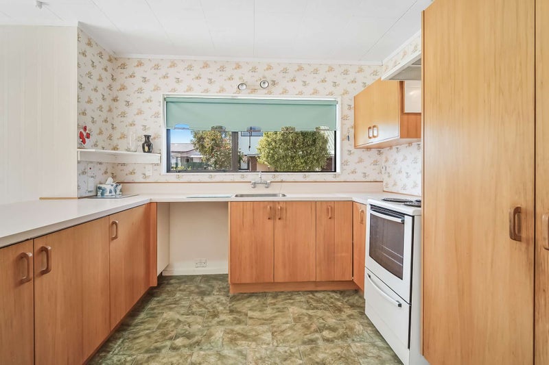 15D Holyrood Terrace, Waipukurau, Waipukurau - Carousel 2