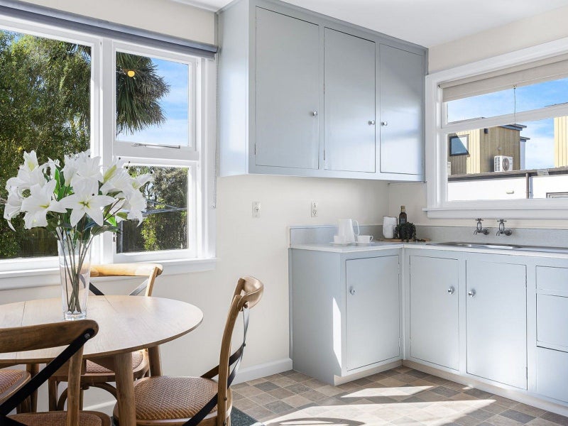 2/180 Lyttelton Street, Spreydon, Christchurch City, Canterbury - Carousel 2