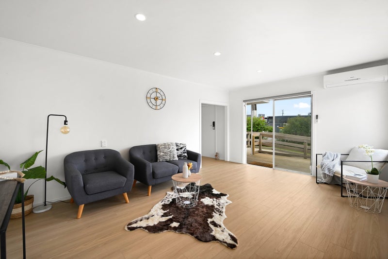 11 Dinsdale Road, Dinsdale, Hamilton - Carousel 2